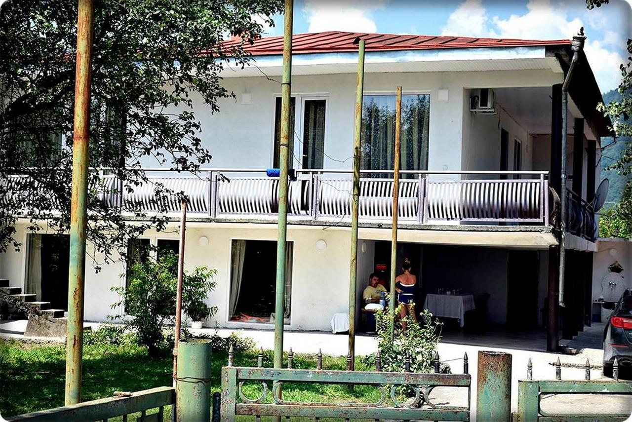Guest House Qedi Jvari Luaran gambar