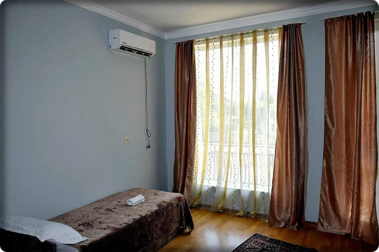 Guest House Qedi Jvari Luaran gambar