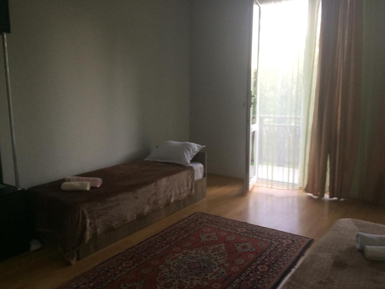 Guest House Qedi Jvari Luaran gambar