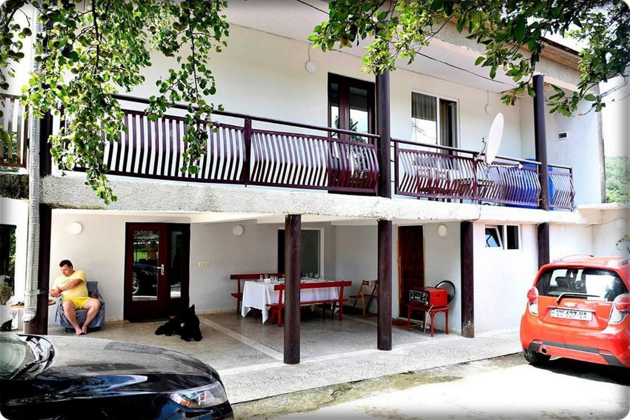 Guest House Qedi Jvari Luaran gambar